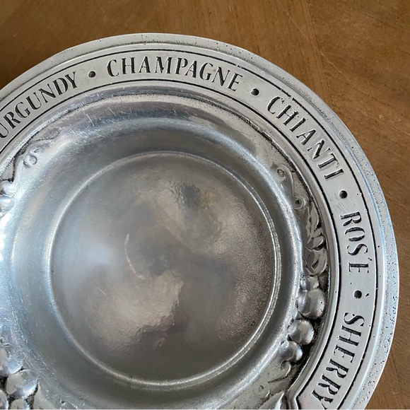 Wilton Armetale Wine Bottle Coaster Wines Grapes Pewter Style Trinket Dish - Picture 3 of 8